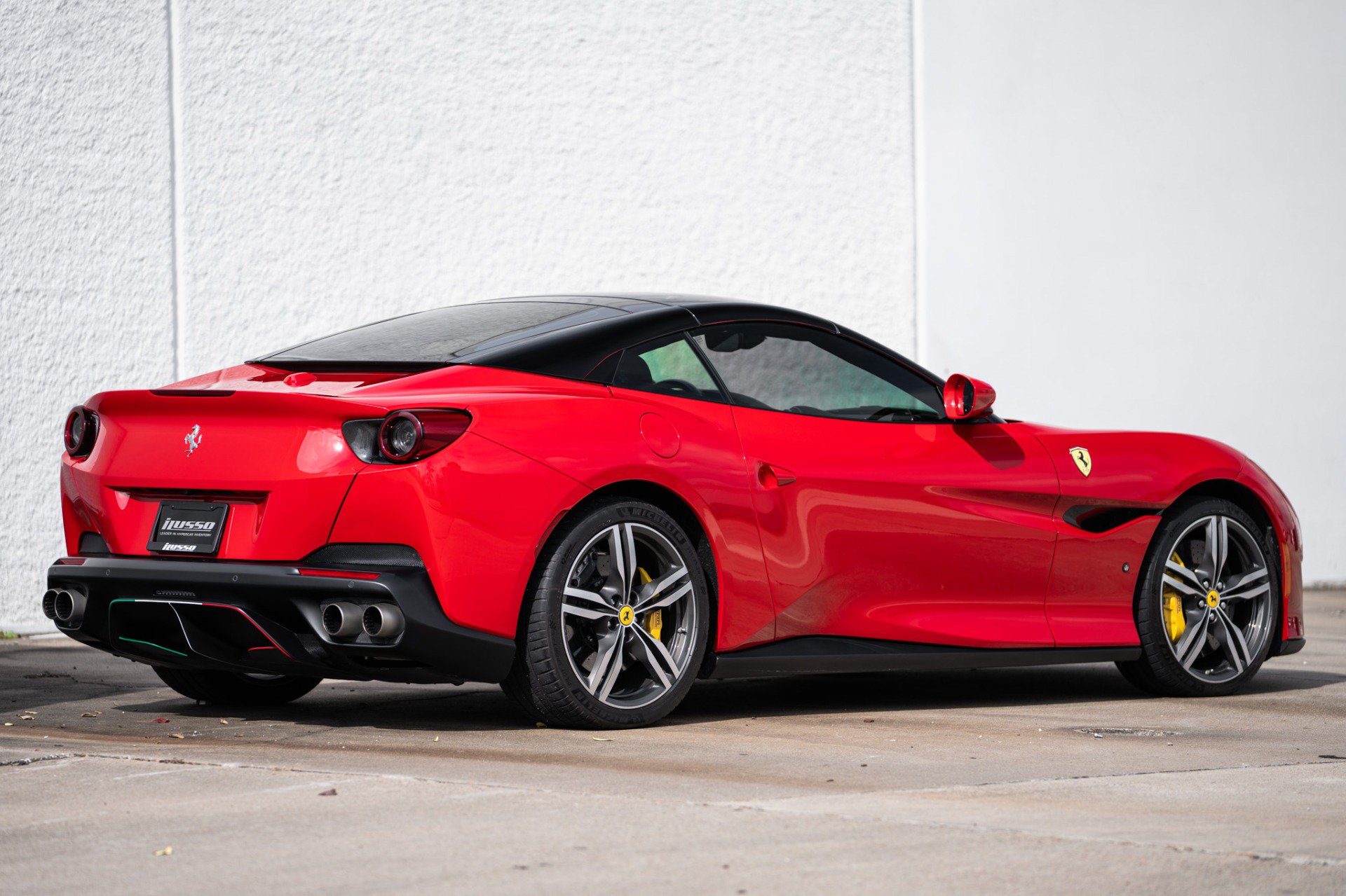 Used 2019 Ferrari Portofino RWD image 8