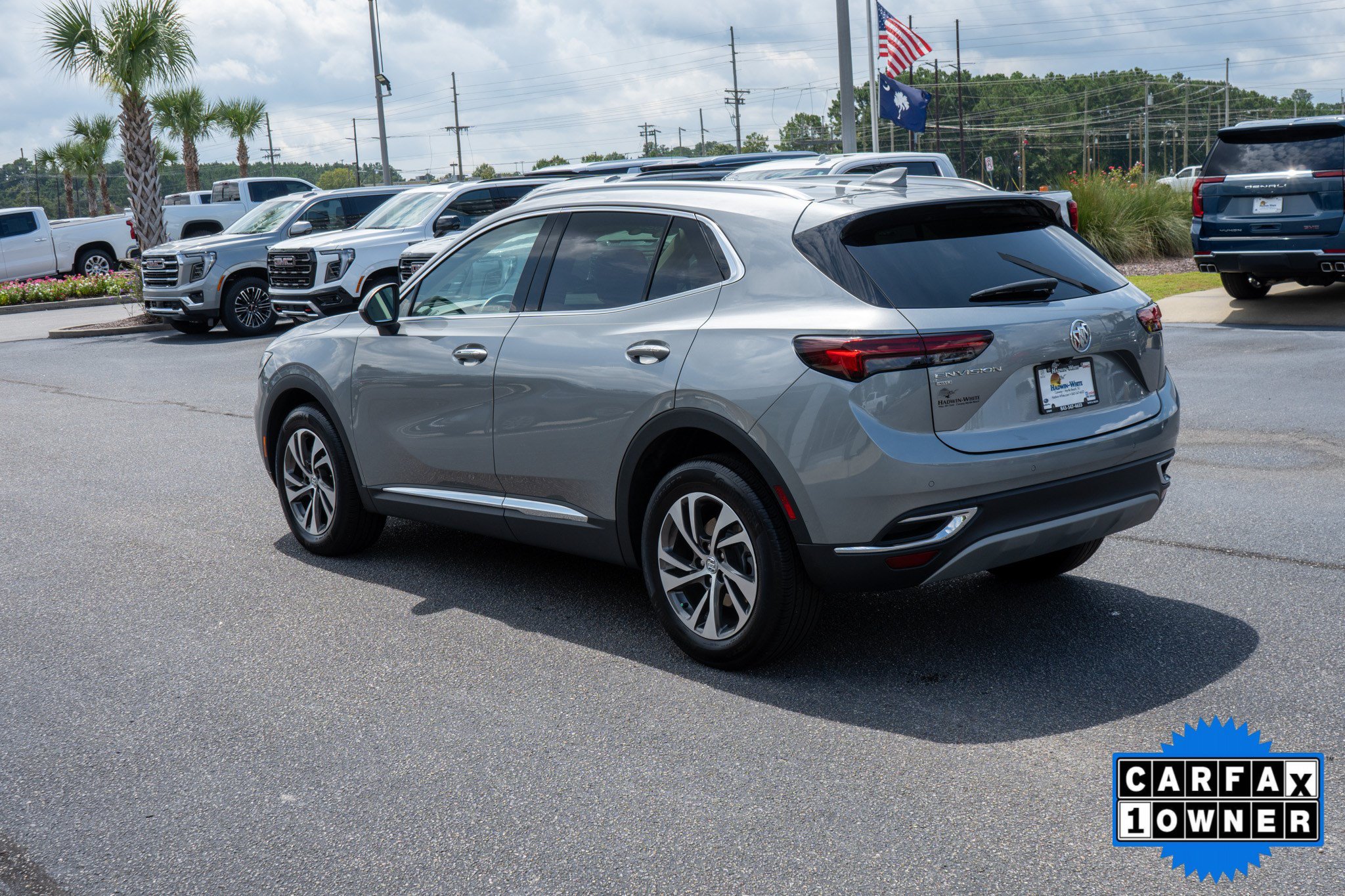 Used 2023 Buick Envision Essence AWD/4WD image 5