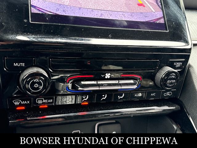 Used 2023 Jeep Grand Cherokee L Laredo AWD/4WD image 15