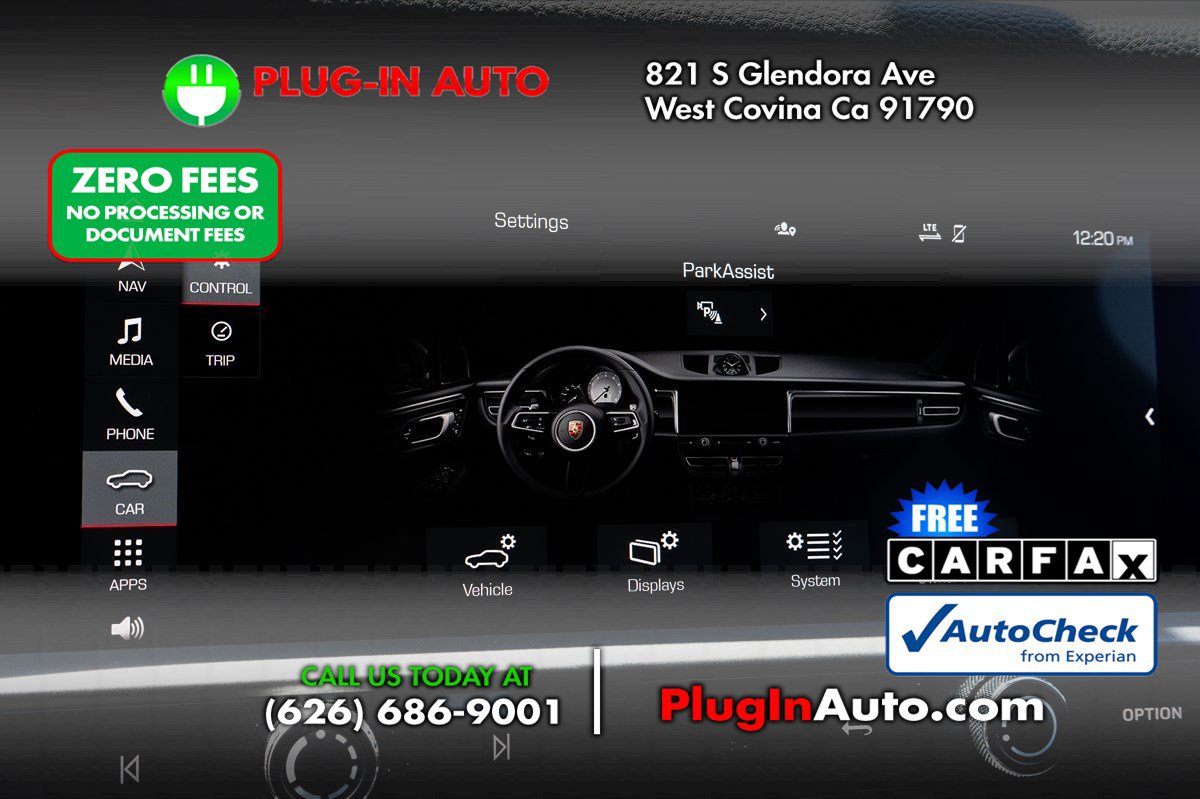 Used 2022 Porsche Macan AWD/4WD image 30