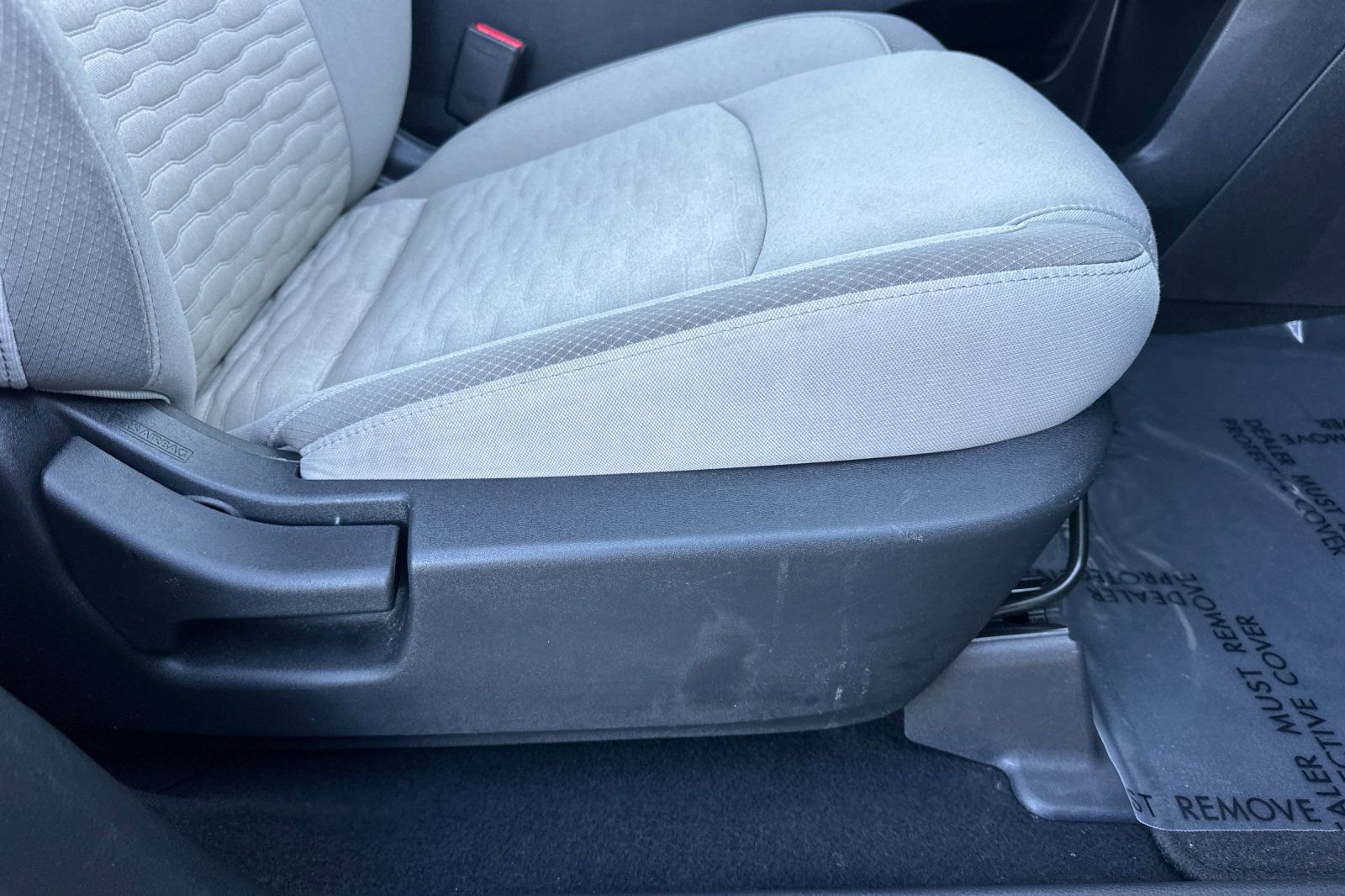 Used 2022 Nissan Pathfinder SV w/ SV Black Package image 24