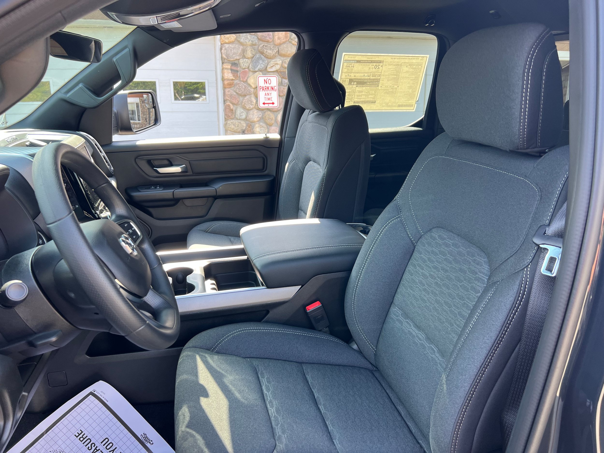 New 2026 RAM 1500 Express AWD/4WD image 12