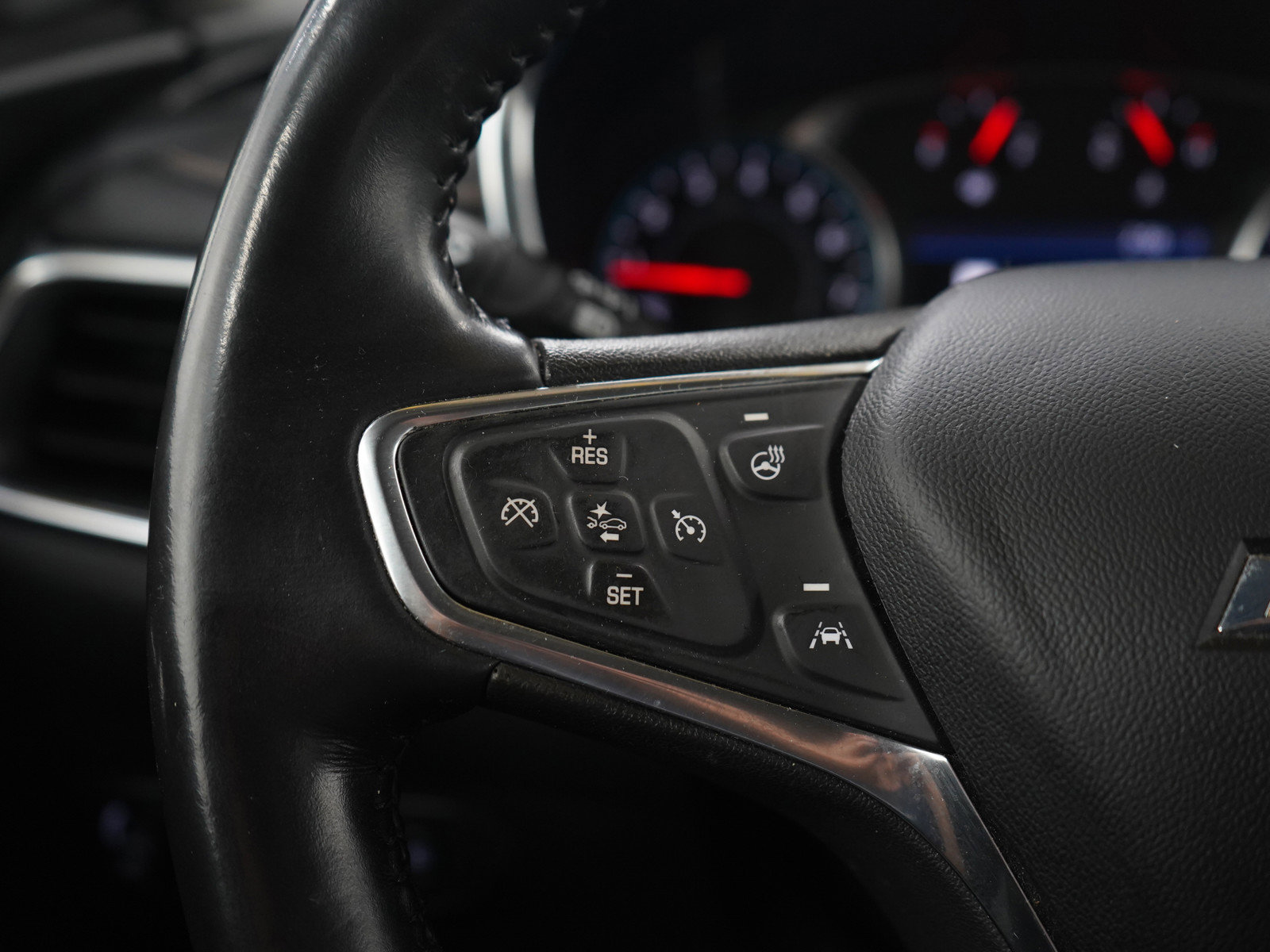 Used 2021 Chevrolet Equinox Premier AWD/4WD image 26