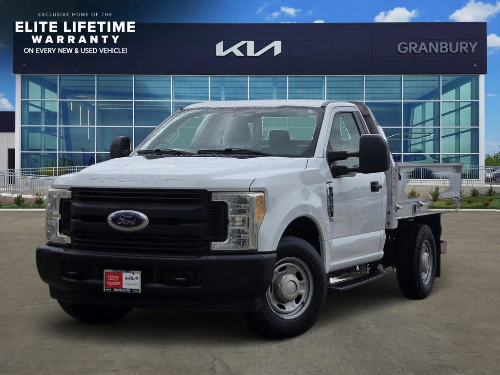 Used 2017 Ford F250 XL RWD image 1