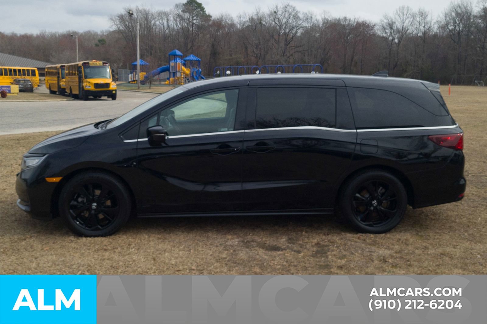 Used 2023 Honda Odyssey Sport image 12