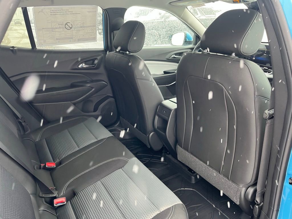 New 2026 Chevrolet Trax LT w/ LT Convenience Package image 28