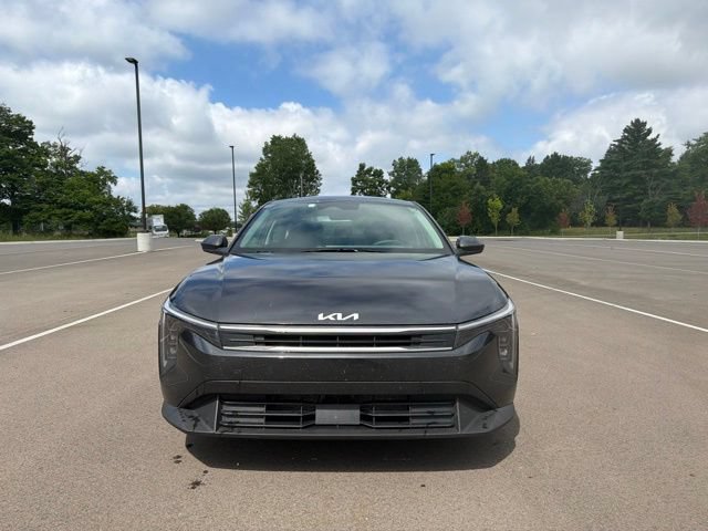 Used 2025 Kia K4 FWD image 8