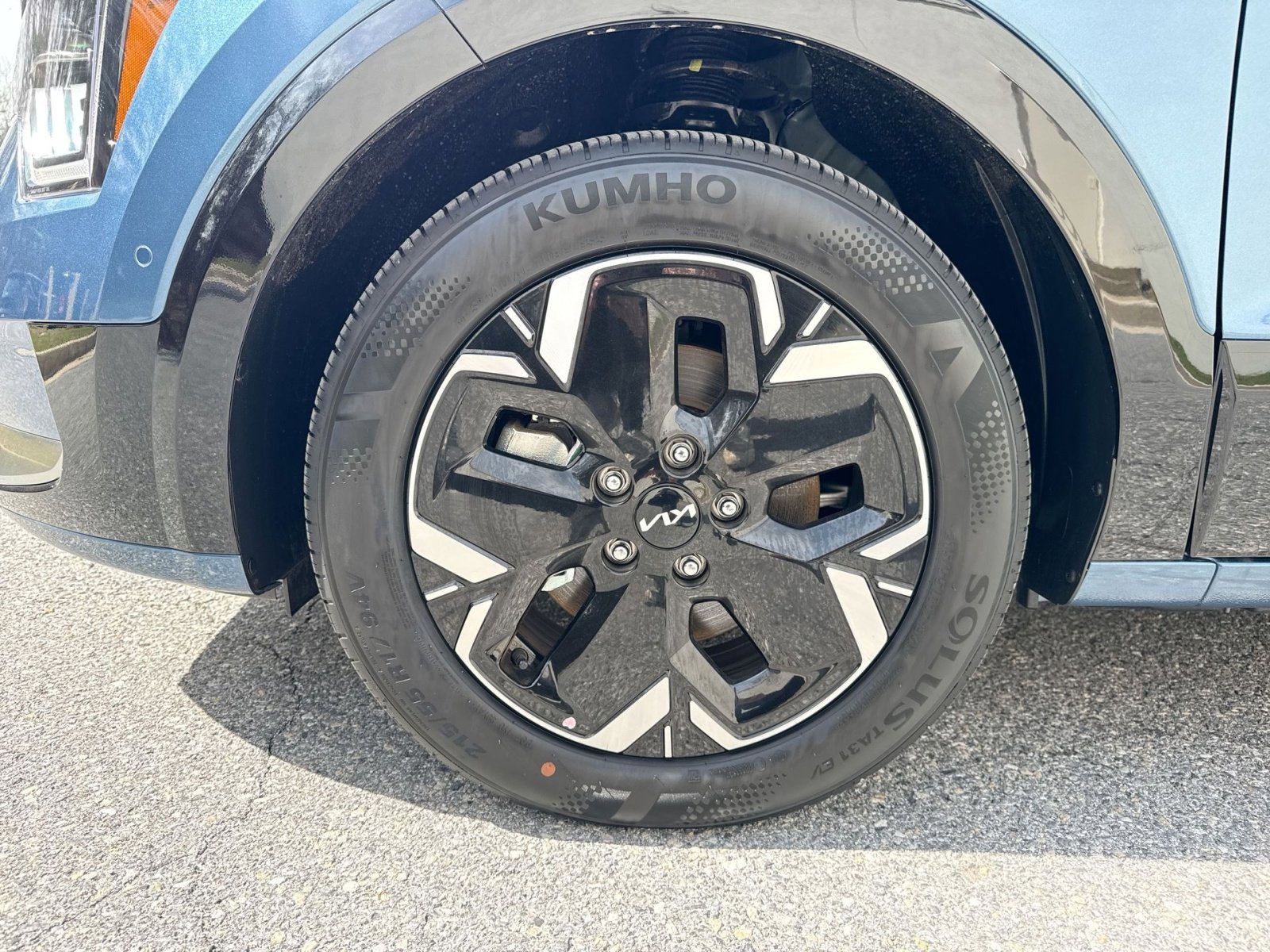 New 2025 Kia Niro Wave w/ Wave Preserve Package FWD image 12
