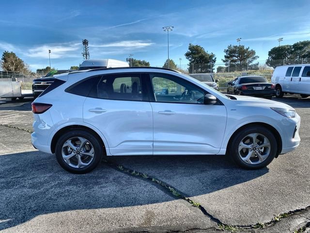 Used 2023 Ford Escape ST-Line FWD image 37
