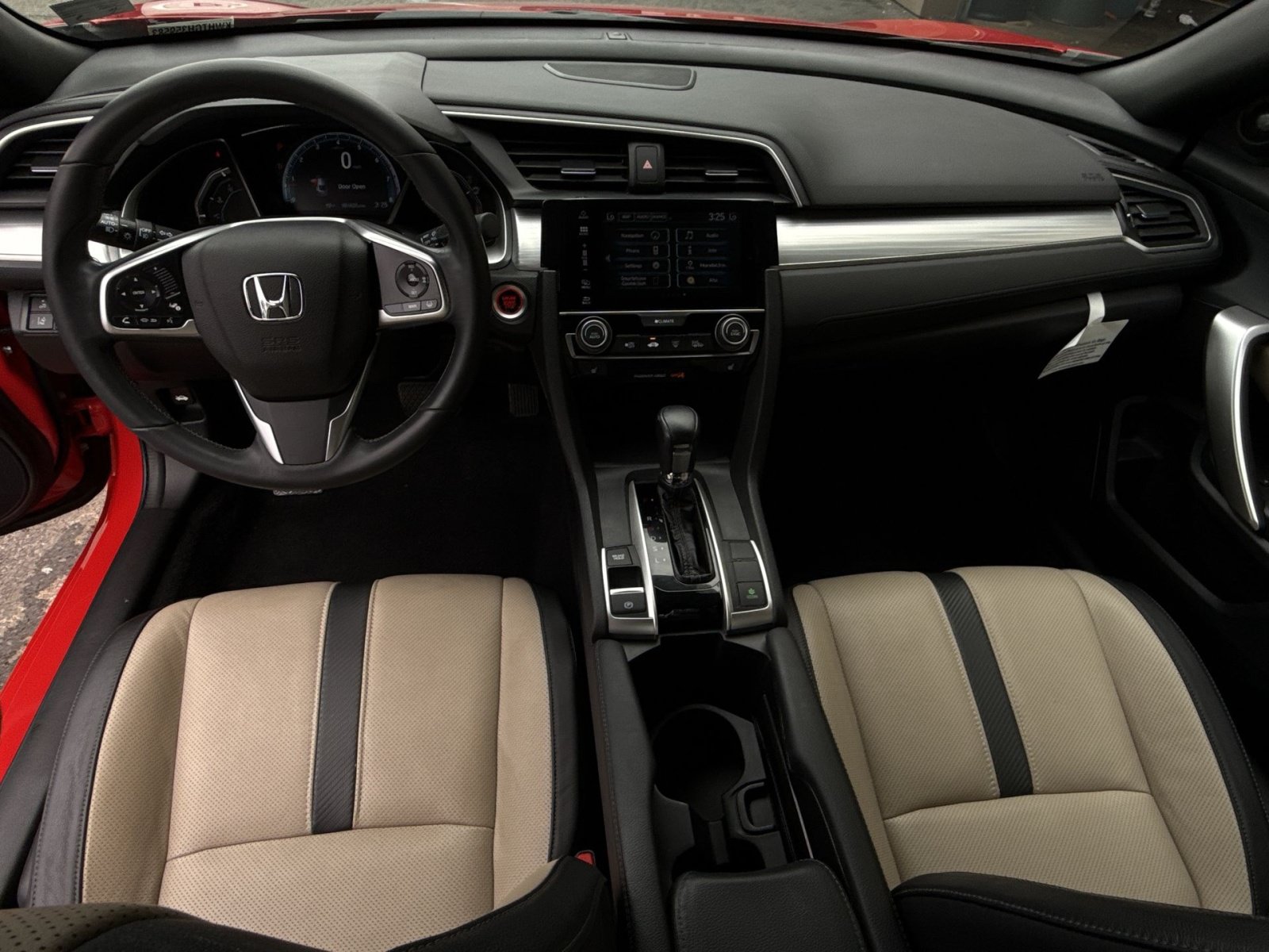 Used 2016 Honda Civic Touring image 23