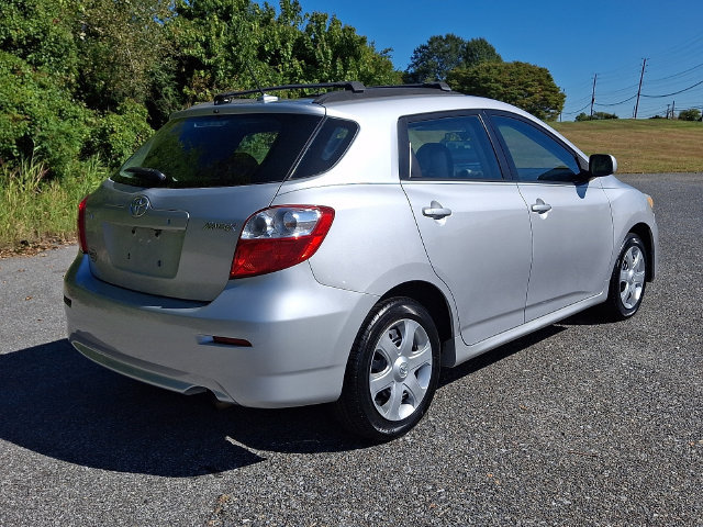 Used 2009 Toyota Matrix FWD image 6