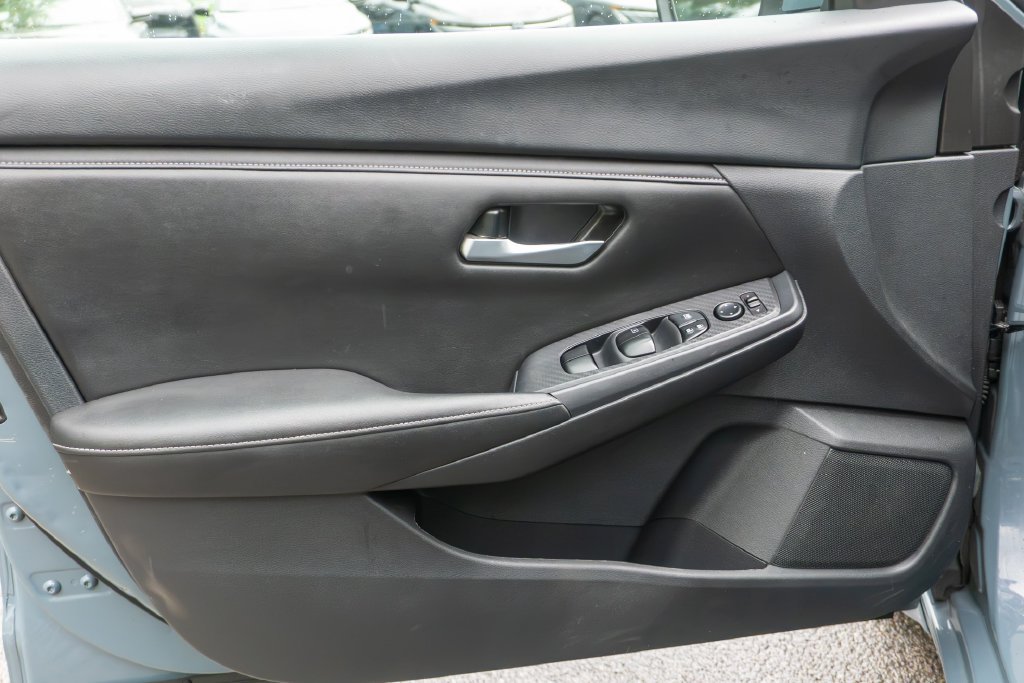 Used 2024 Nissan Sentra SV w/ All-Weather Package FWD image 17