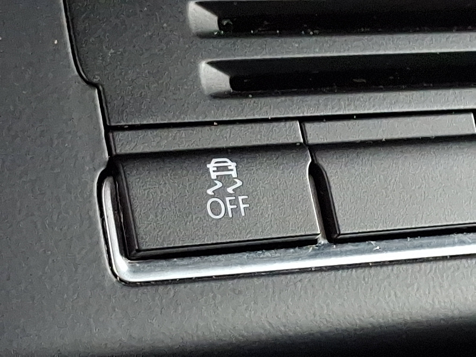 Used 2016 Volkswagen Tiguan S image 23