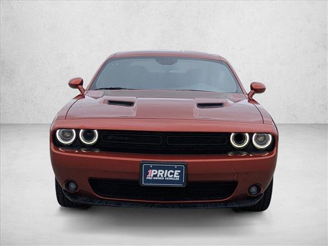 Used 2023 Dodge Challenger SXT w/ Blacktop Package image 2