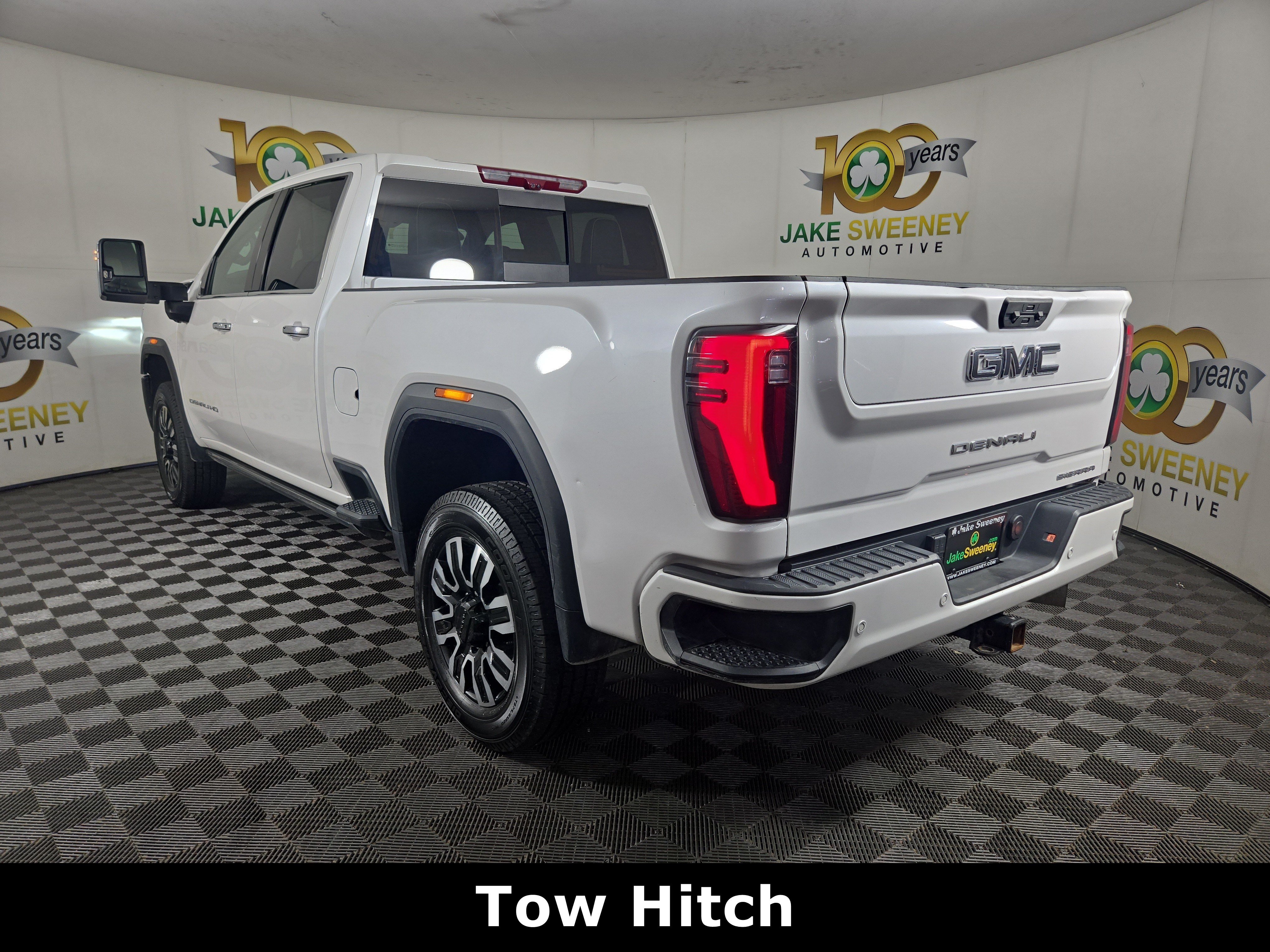 Certified 2024 GMC Sierra 2500 Denali Ultimate AWD/4WD image 6