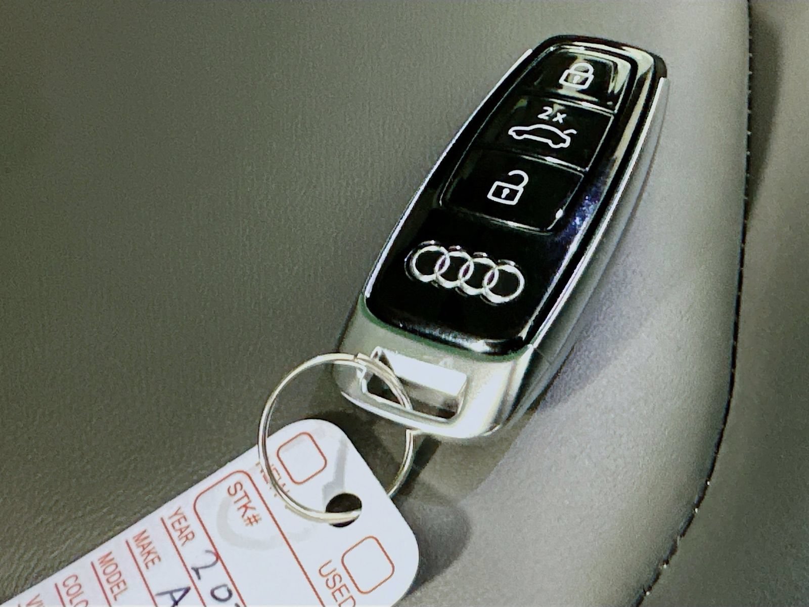 Used 2022 Audi Q8 Premium AWD/4WD image 47