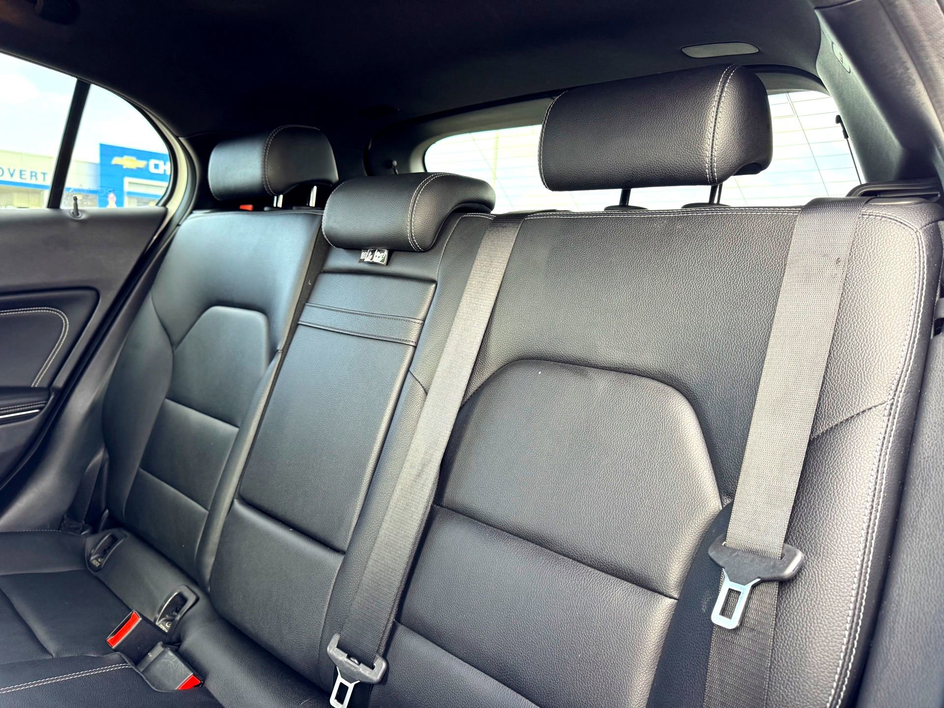 Used 2019 Mercedes-Benz GLA 250 4MATIC image 17