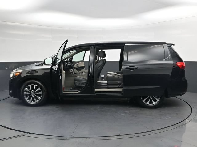 Used 2016 Kia Sedona SX FWD image 39