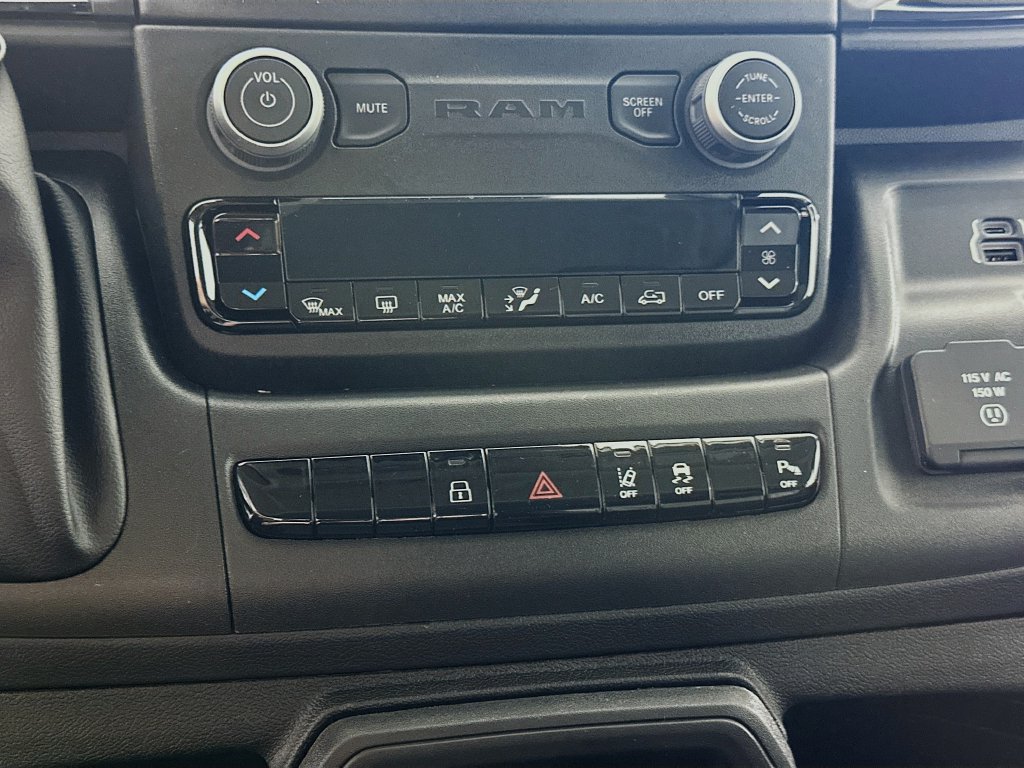 New 2026 RAM ProMaster 2500 w/ Safety Group FWD image 10
