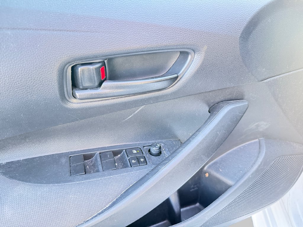 Used 2023 Toyota Corolla LE FWD image 18