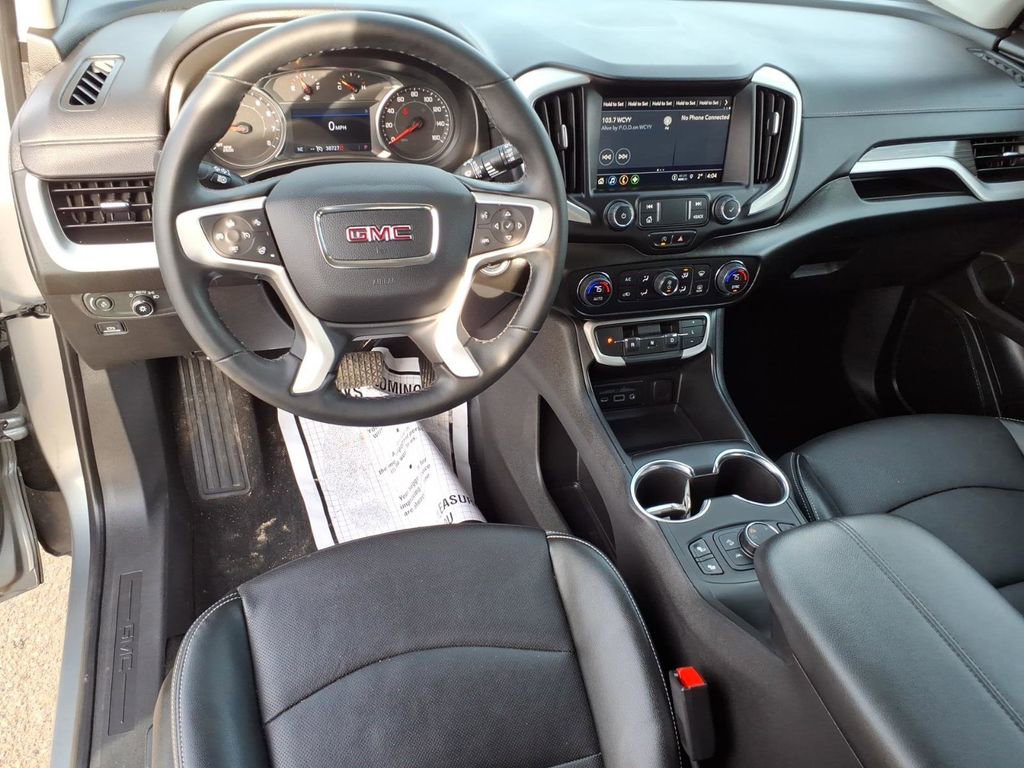 Used 2023 GMC Terrain SLT w/ Elevation Edition image 14