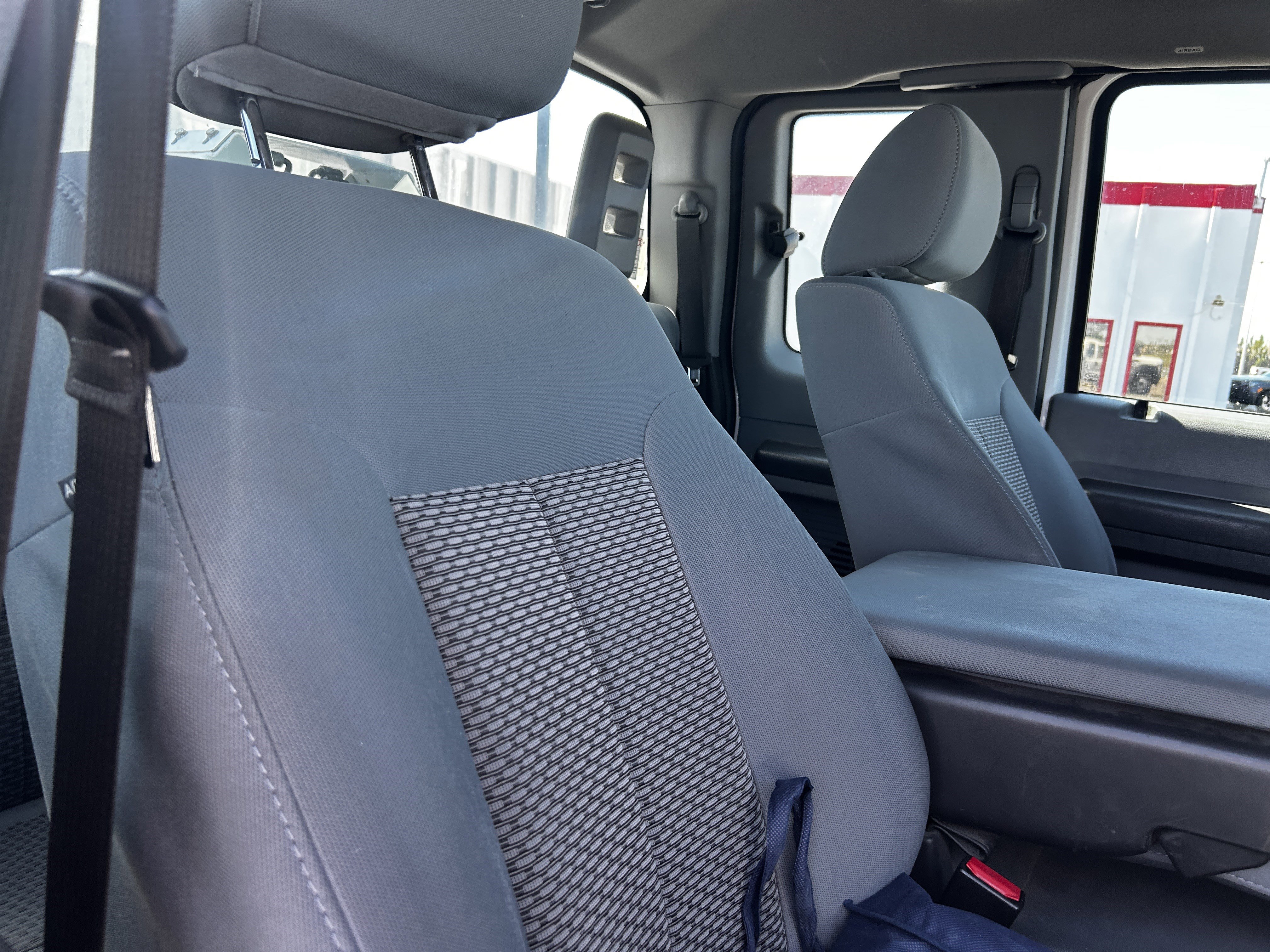 Used 2015 Ford F550 2WD SuperCab Super Duty image 13