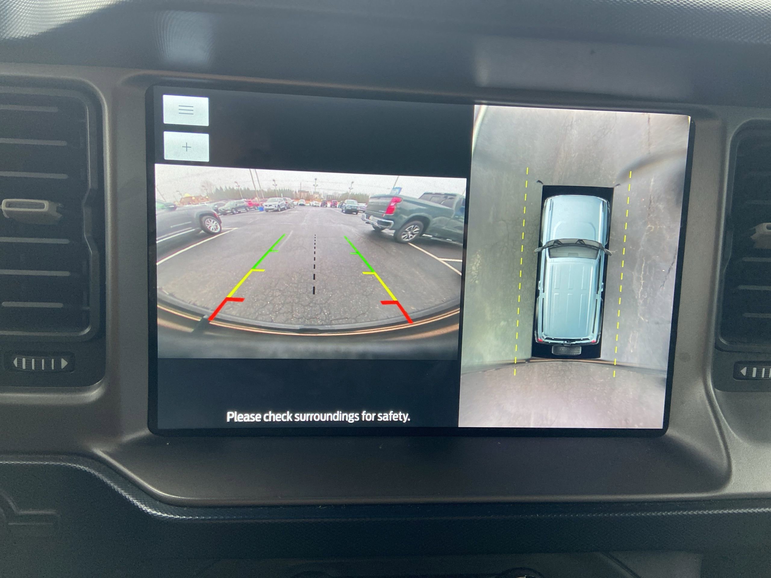 Used 2022 Ford Bronco Outer Banks image 13