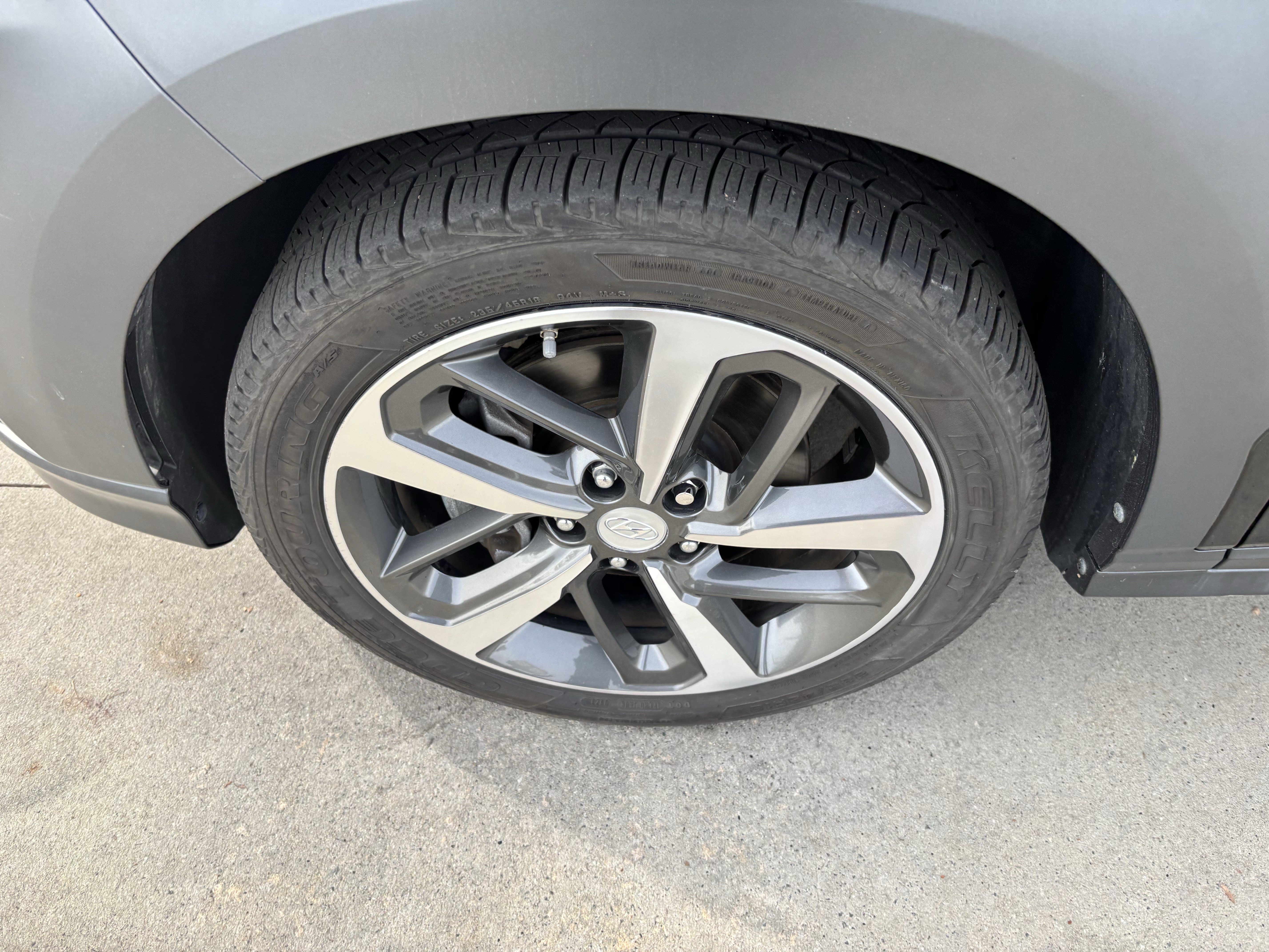 Used 2018 Hyundai Kona Limited image 13