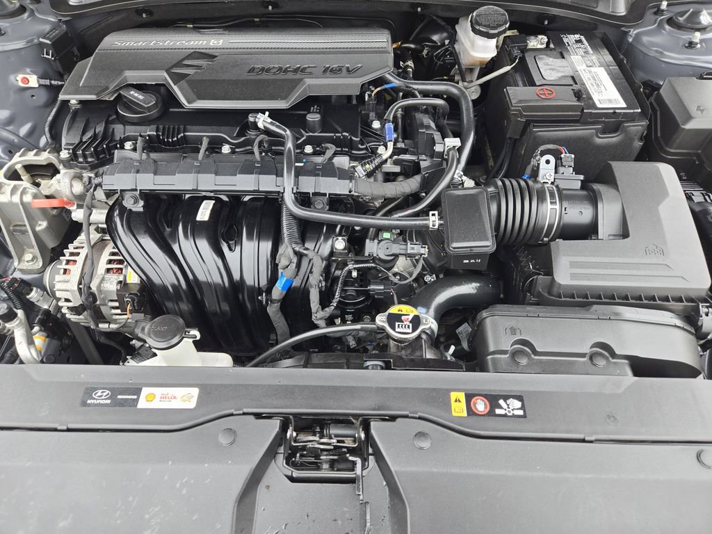 Used 2024 Hyundai Elantra SEL image 35