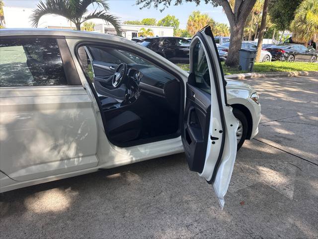 Used 2019 Volkswagen Jetta S FWD image 14