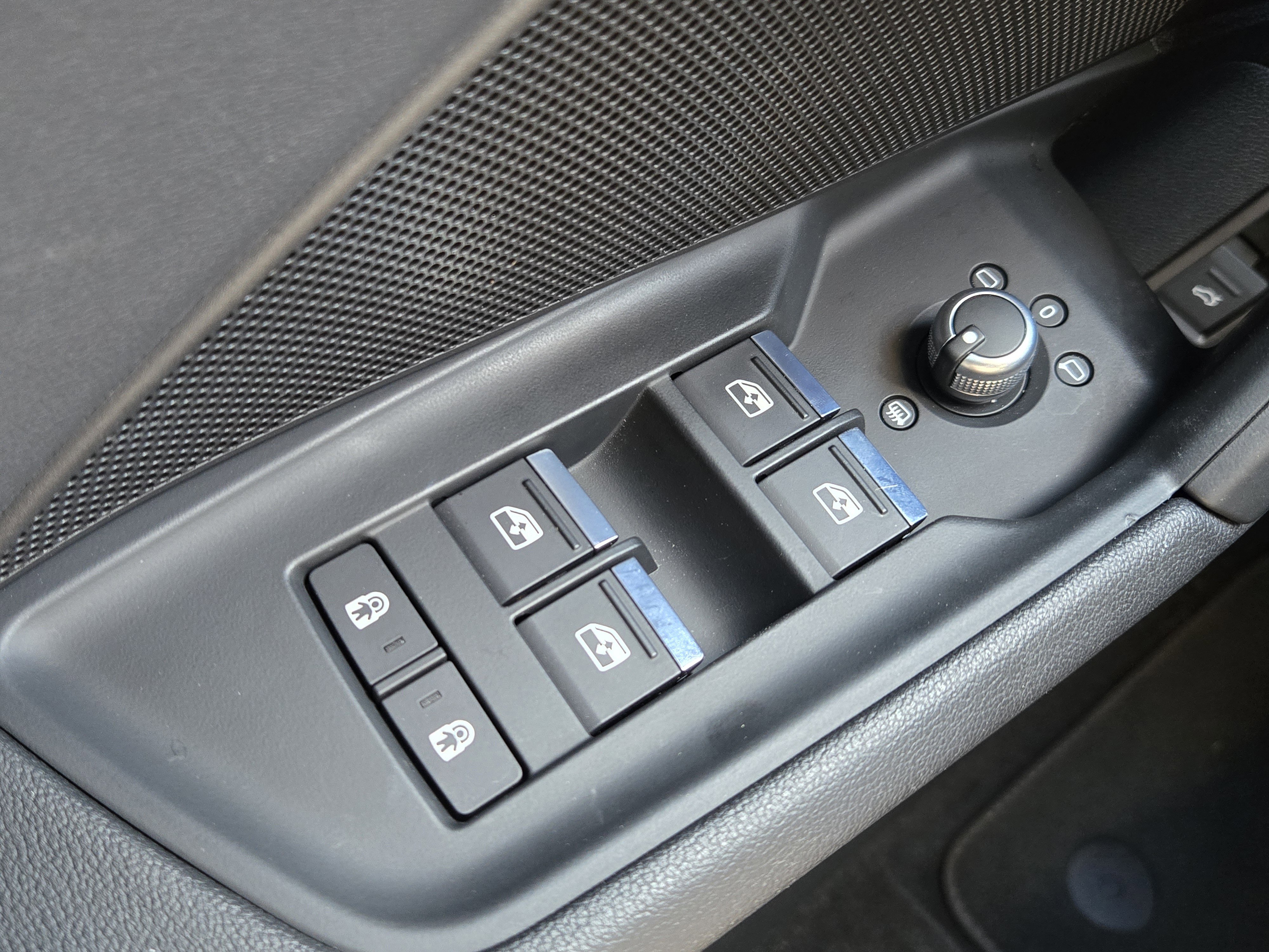 Used 2022 Audi A3 2.0T Premium image 29