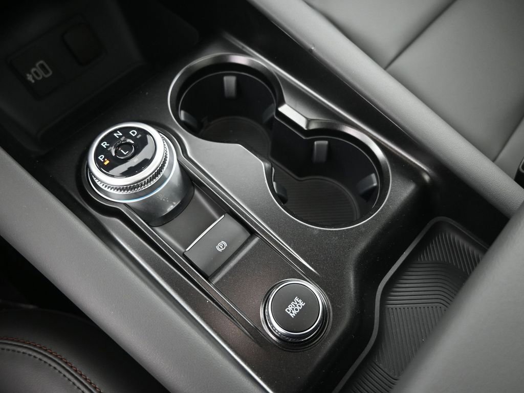 New 2026 Ford Explorer Active w/ Active Comfort Package image 17