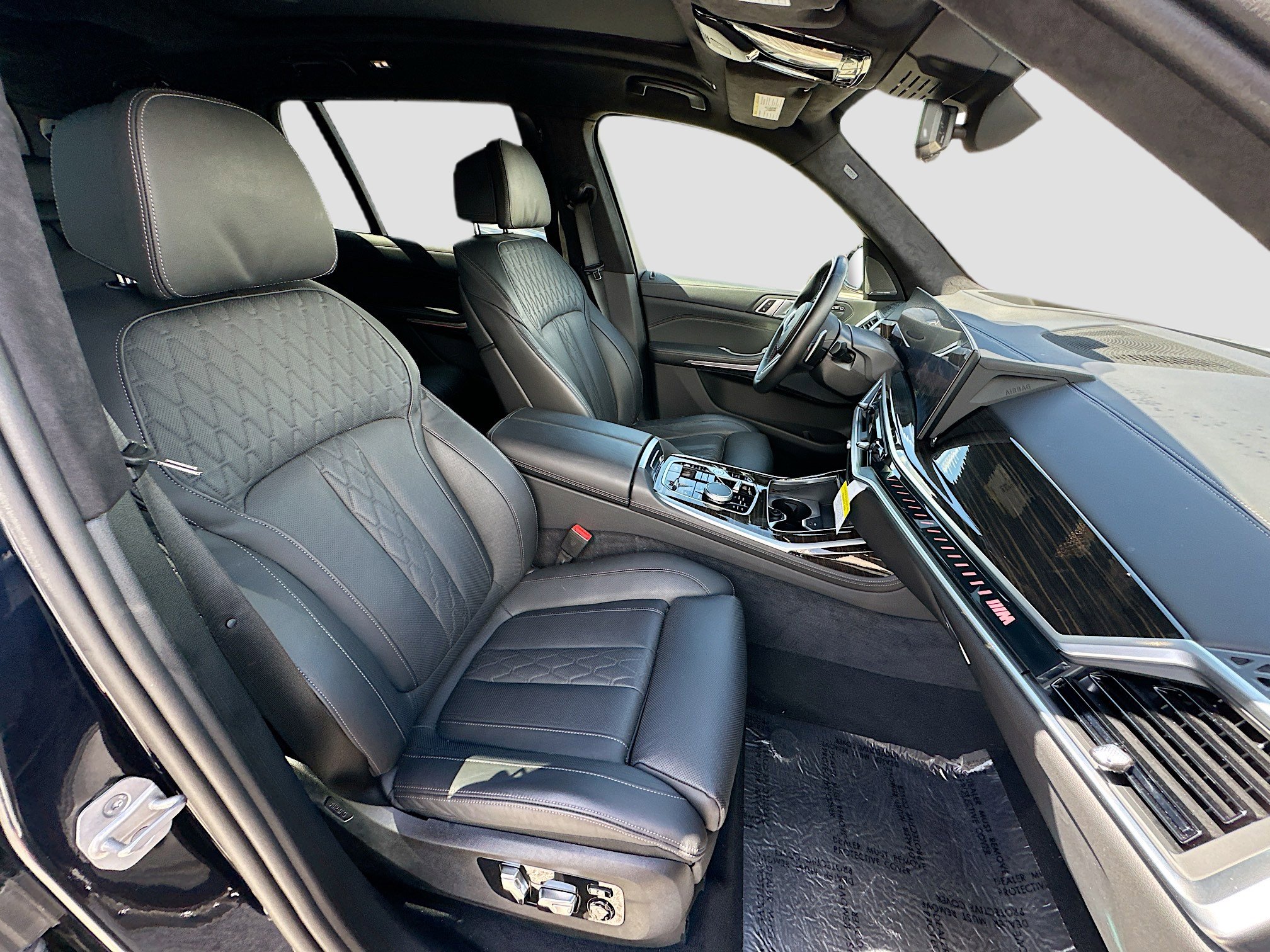 New 2025 BMW X7 M60i AWD/4WD image 24