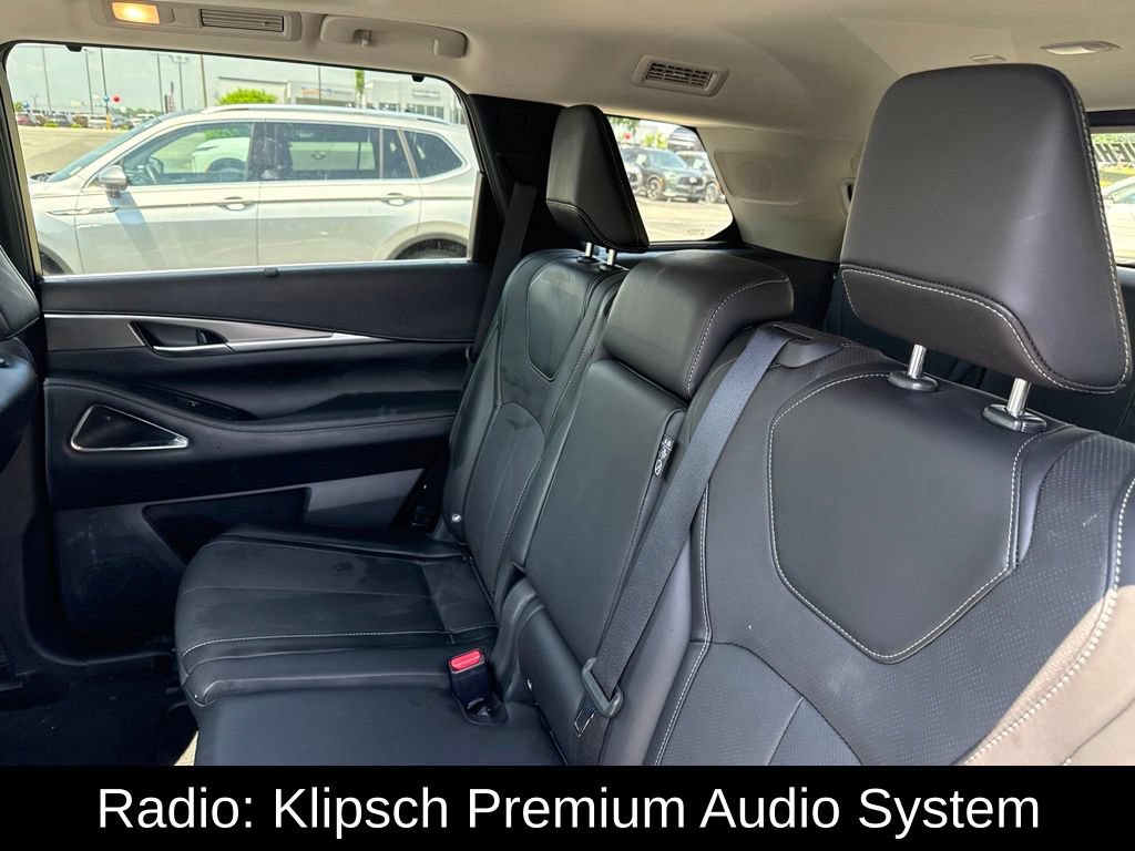 Certified 2026 INFINITI QX60 Luxe w/ Cargo Package AWD/4WD image 24
