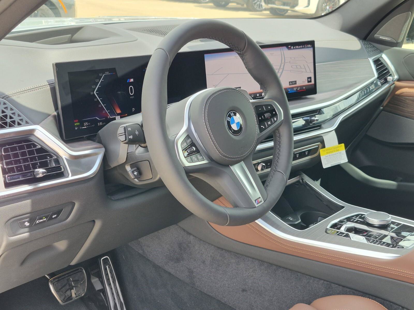 New 2026 BMW X5 xDrive40i w/ M Sport Package AWD/4WD image 10
