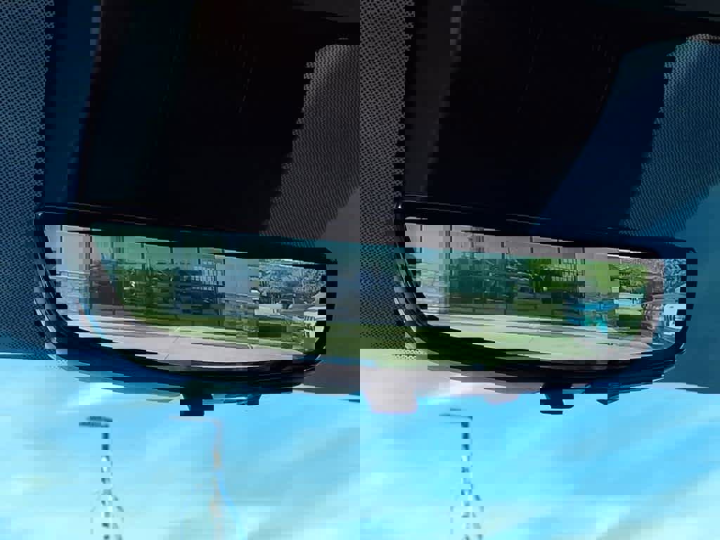 Used 2024 GMC Yukon Denali Ultimate image 21