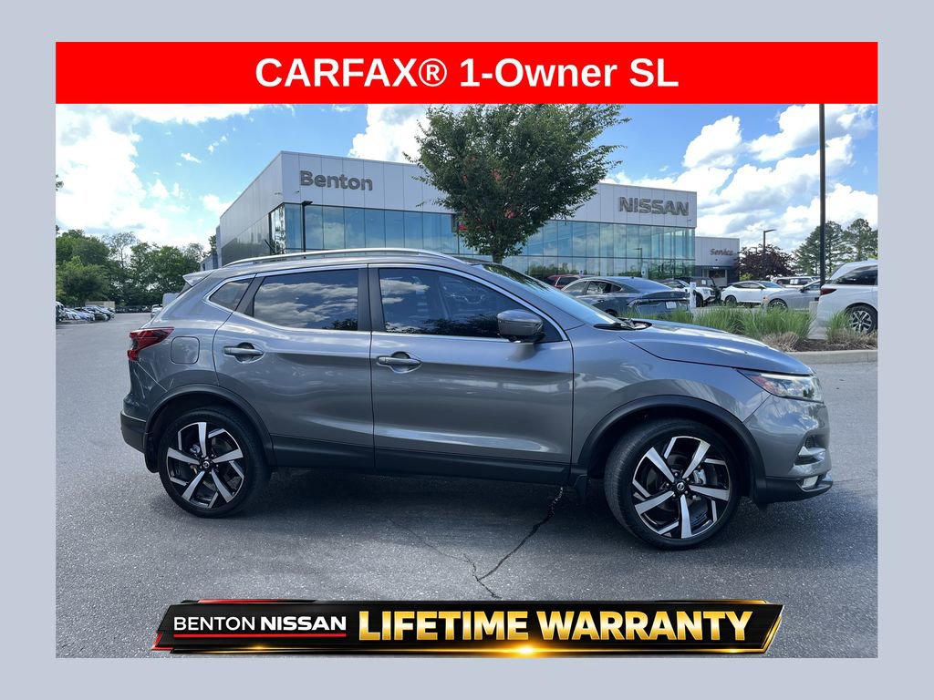 Used 2021 Nissan Rogue Sport SL w/ Premium Package FWD image 1