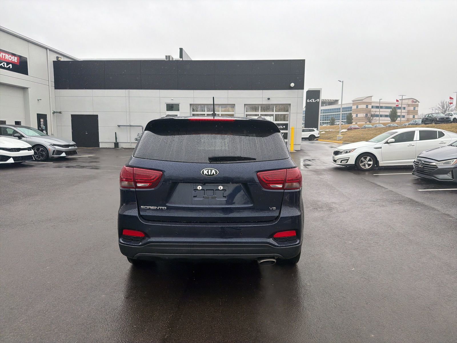 Used 2020 Kia Sorento S image 6