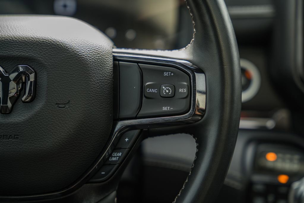 Certified 2023 RAM 1500 Limited w/ Body Color Bumper Group image 40