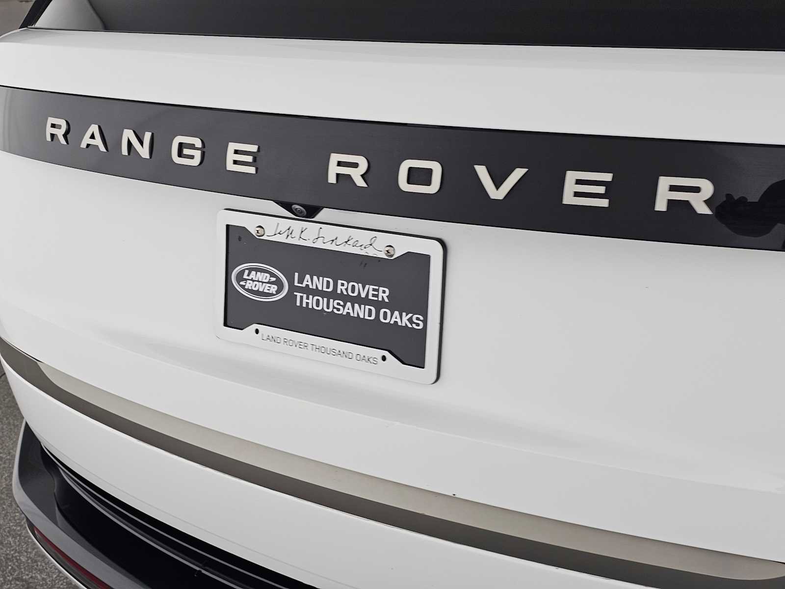 Used 2024 Land Rover Range Rover SE AWD/4WD image 13