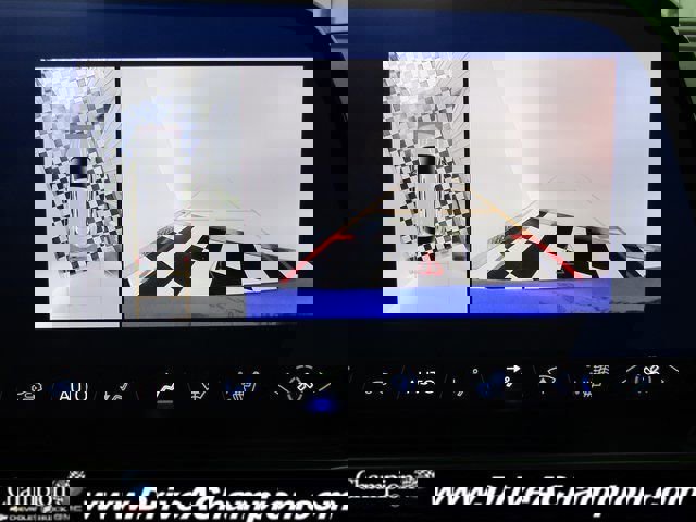 Certified 2025 Chevrolet Equinox EV RS image 9