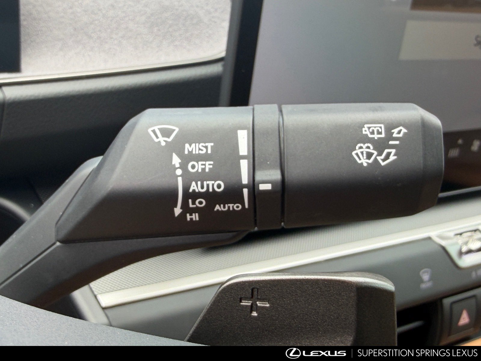 New 2026 Lexus ES 350e w/ Cold Area Package FWD image 24