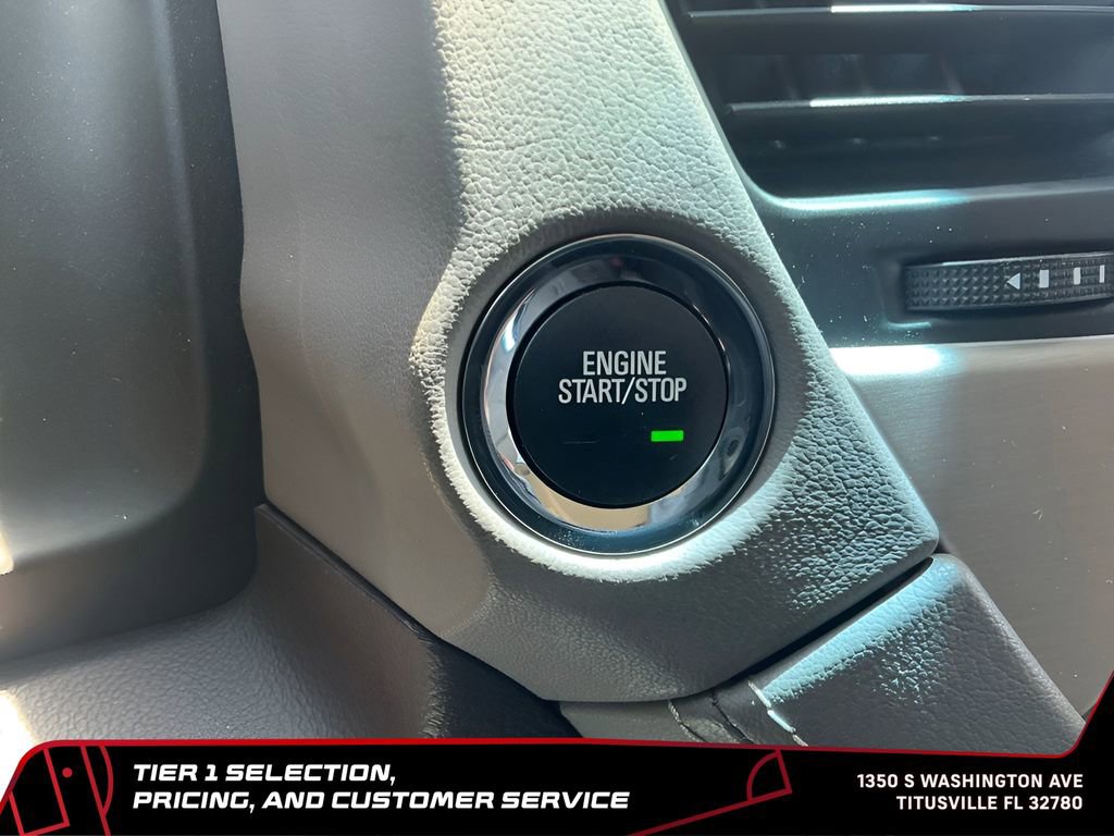 Used 2019 GMC Yukon Denali w/ Denali Ultimate Package AWD/4WD image 17