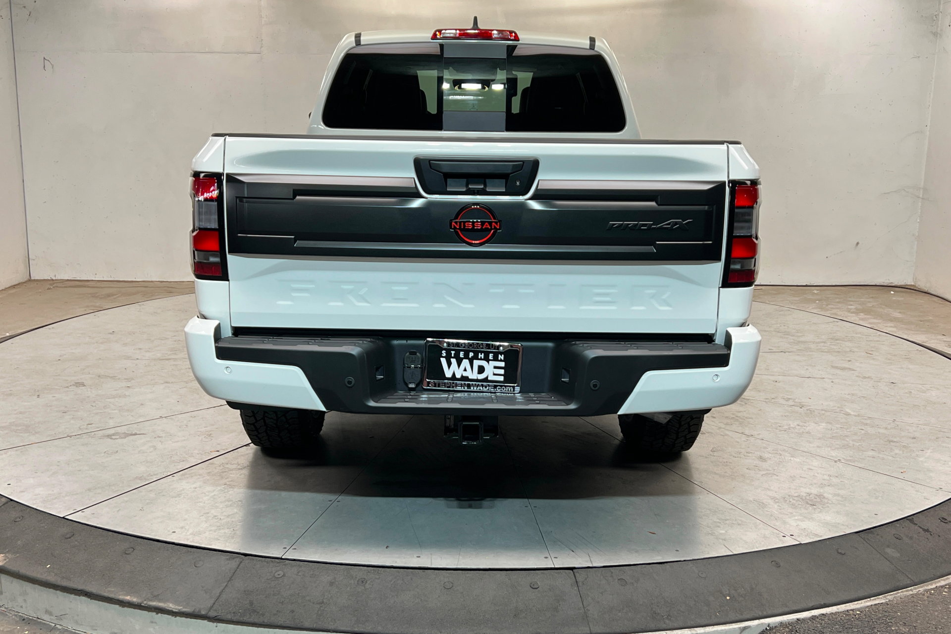 New 2026 Nissan Frontier PRO-4X w/ Pro Premium Package image 4