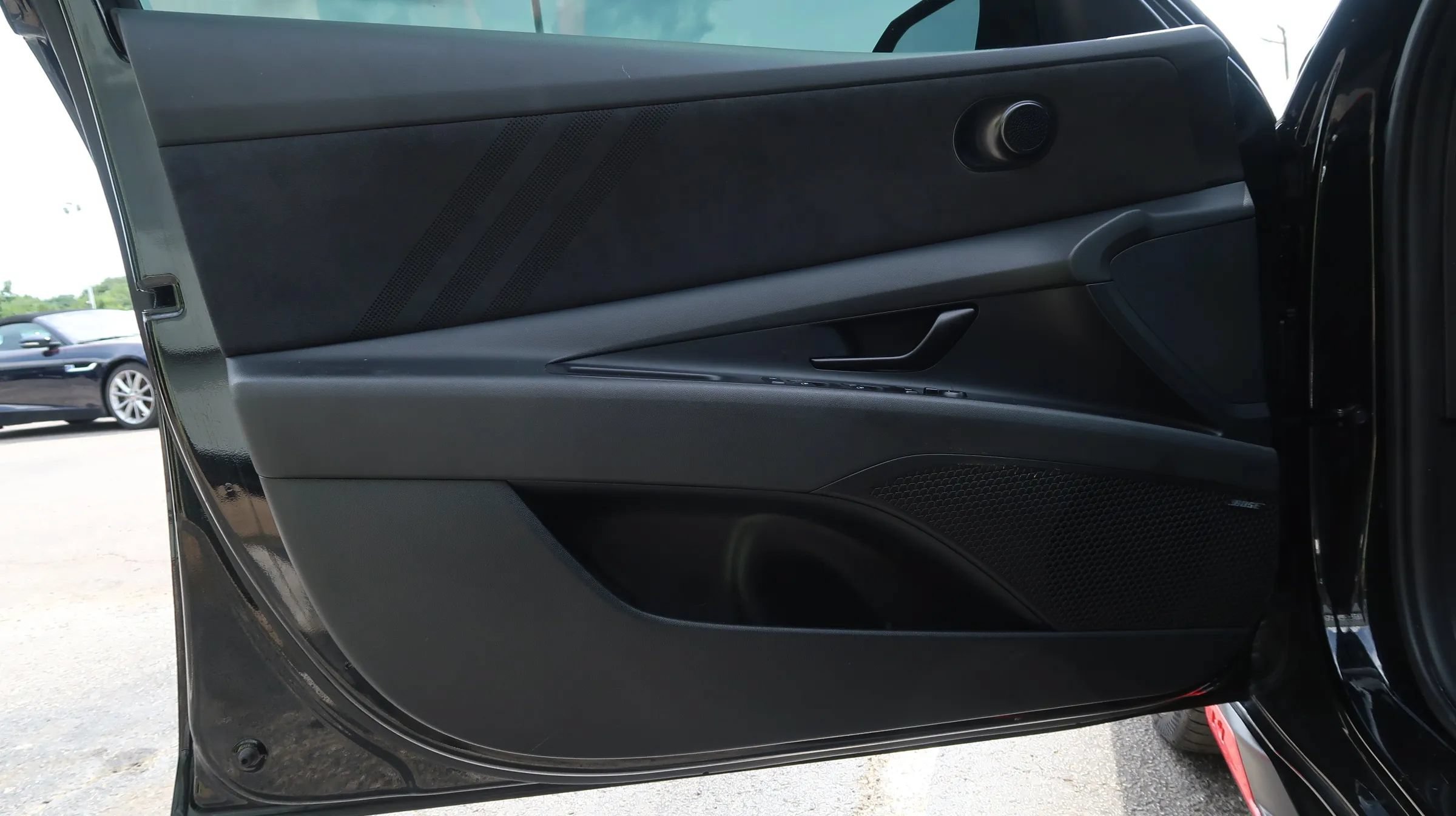 Used 2025 Hyundai Elantra N FWD image 44