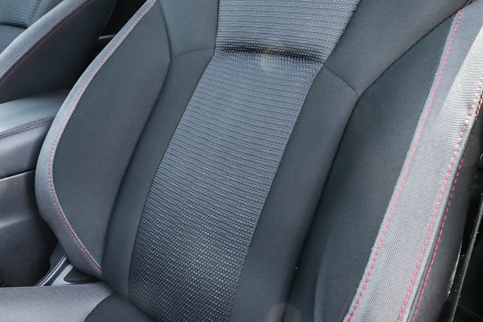 Used 2018 Subaru Impreza 2.0i Sport AWD/4WD image 29
