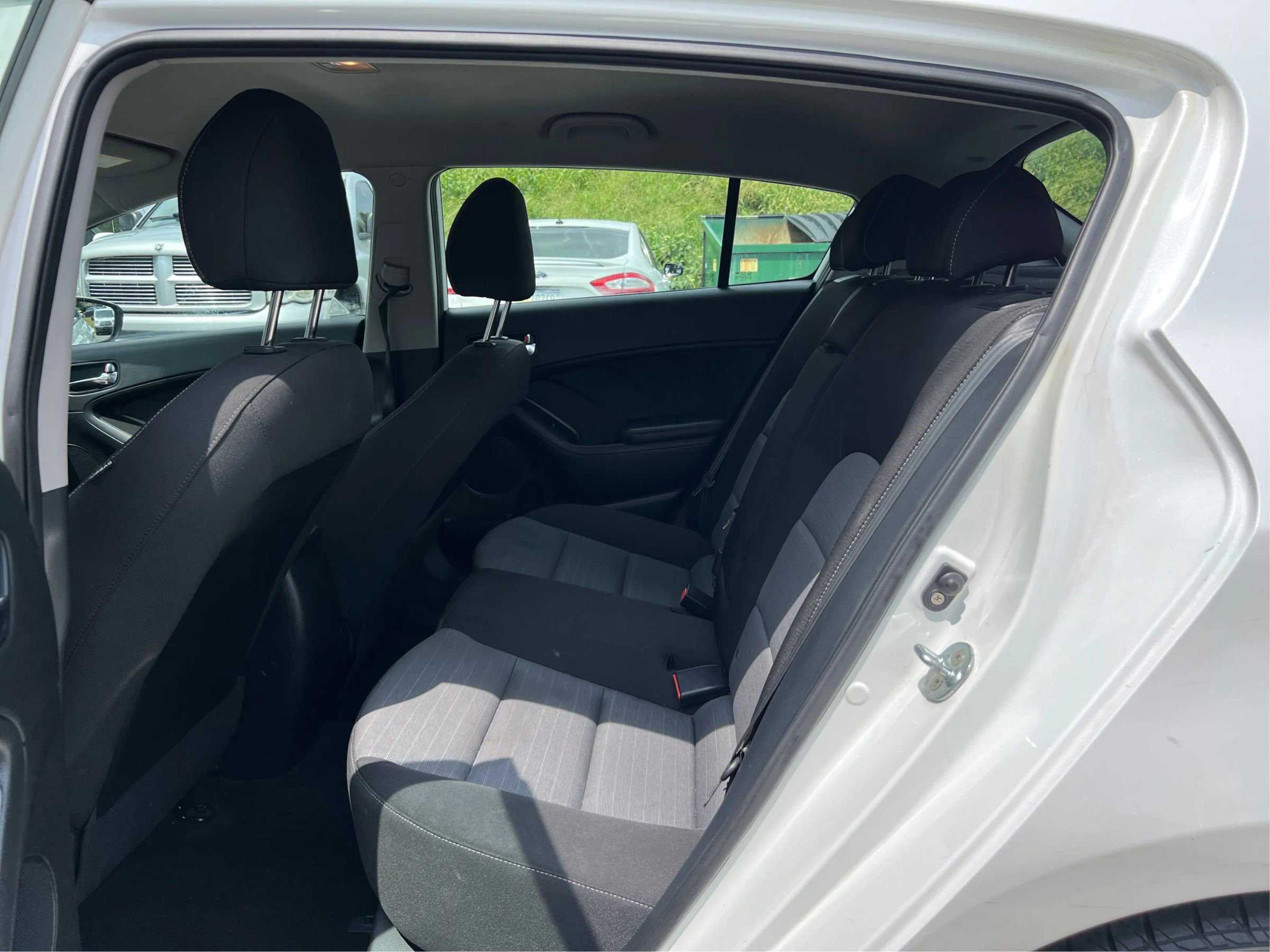 Used 2016 Kia Forte LX image 10