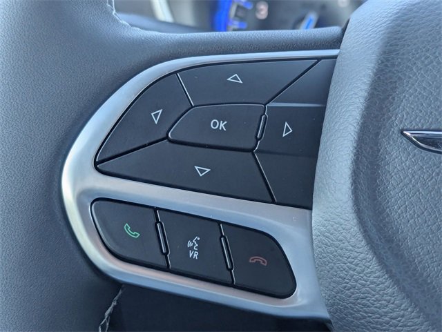 New 2026 Chrysler Pacifica Select image 13