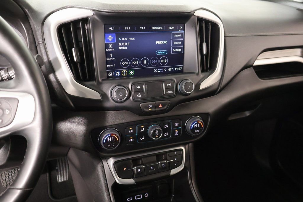 Used 2024 GMC Terrain SLT image 5
