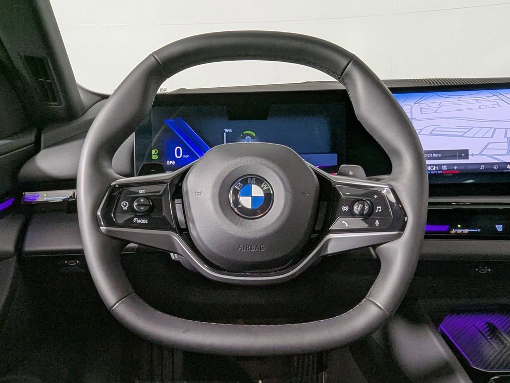 Used 2025 BMW 530i xDrive w/ Premium Package image 33